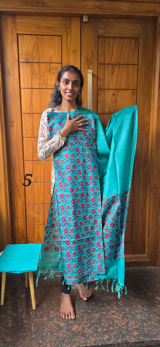 Katan Silk Suit - 5