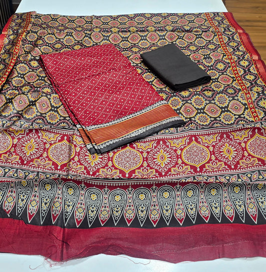 Semi-Maheswari Silk Salwars - SM04