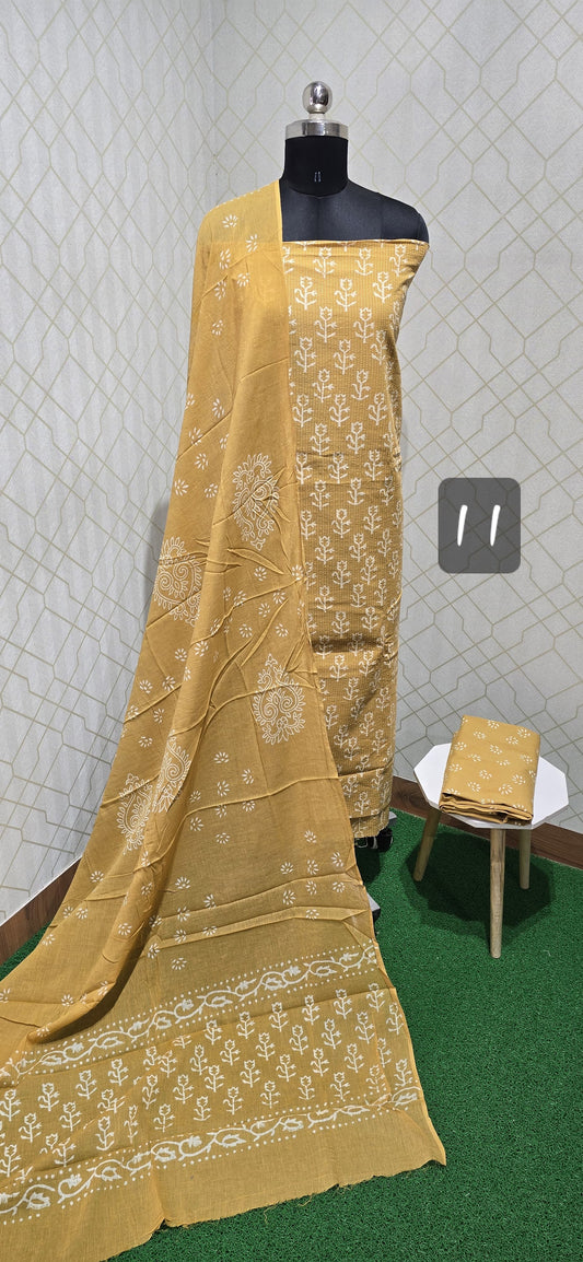 Bathik Cotton Suit - 11