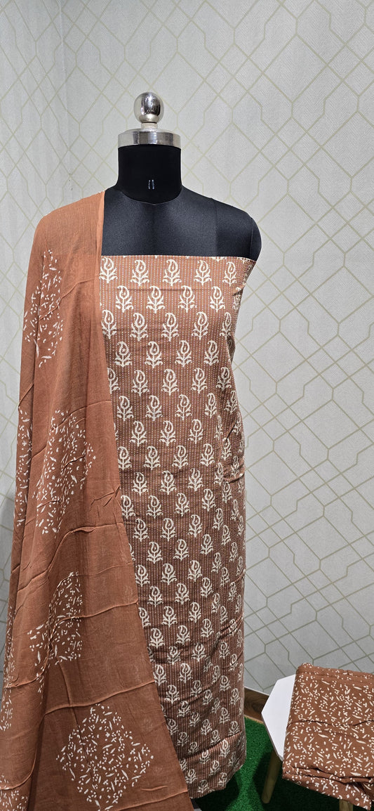 Bathik Cotton Suit - 13