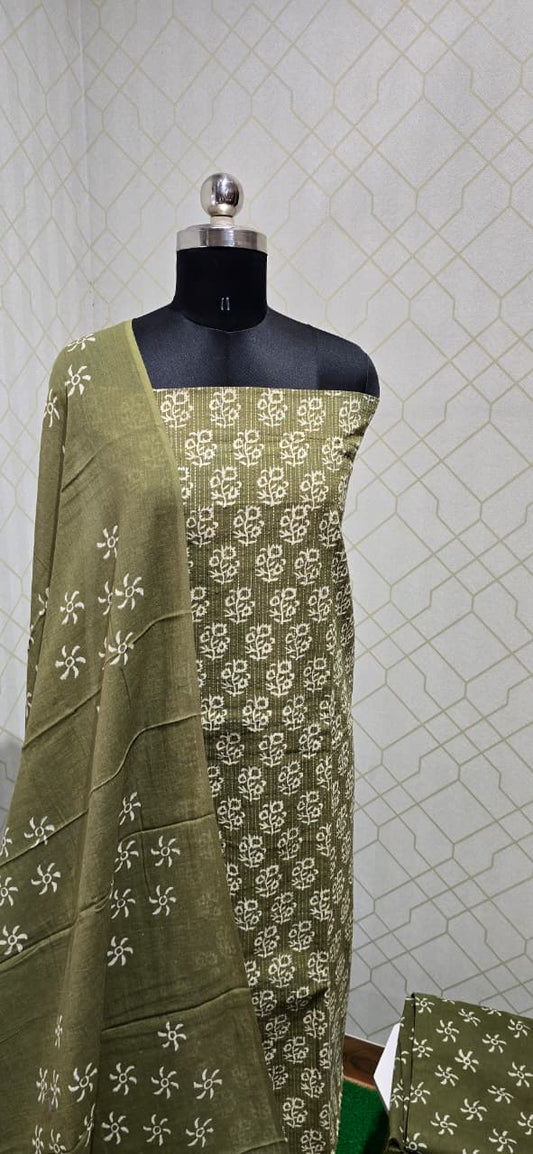 Bathik Cotton Suit - 18