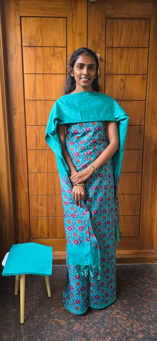 Katan Silk Suit - 10