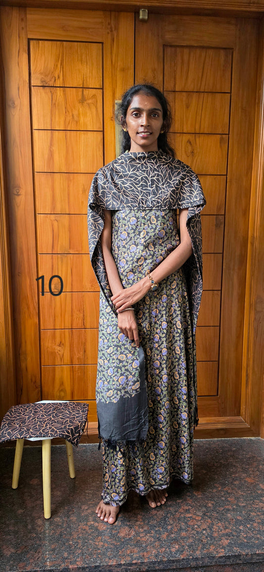 Katan Silk Suit - 10