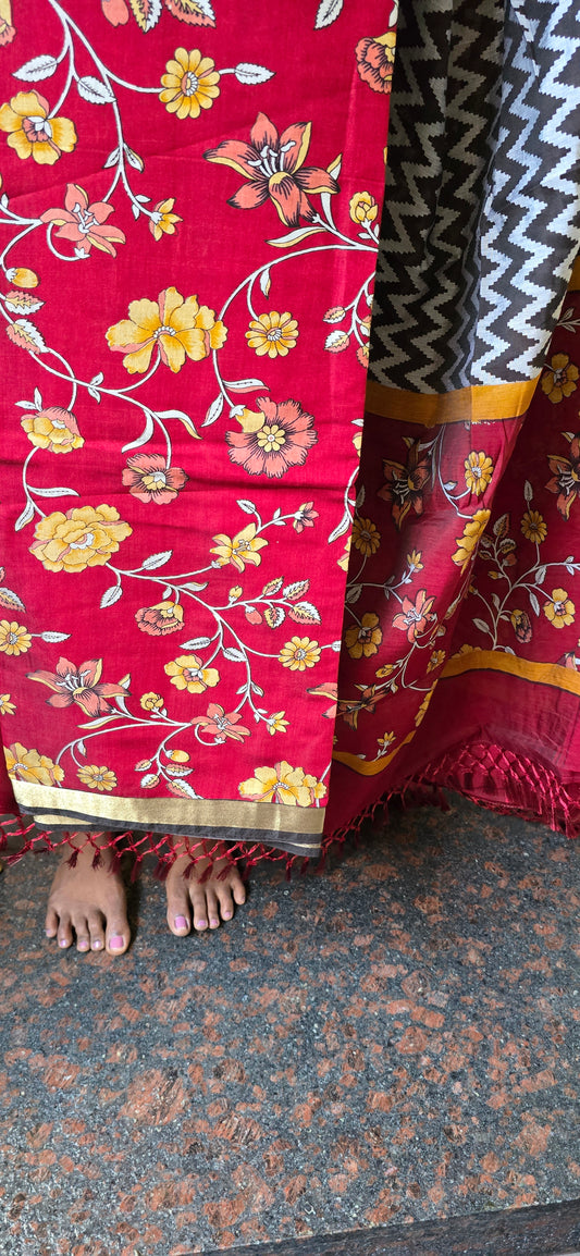 Semi-Maheswari silk - 01